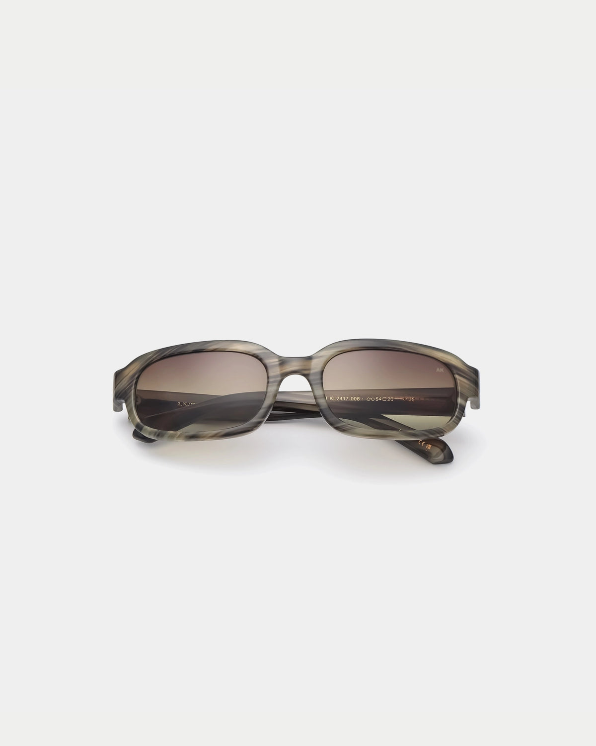 A. Kjærbede Will Striped Horn — superstrak unisex model geïnspireerd op de jaren '00 Zonnebril | Stuen Store Tilburg