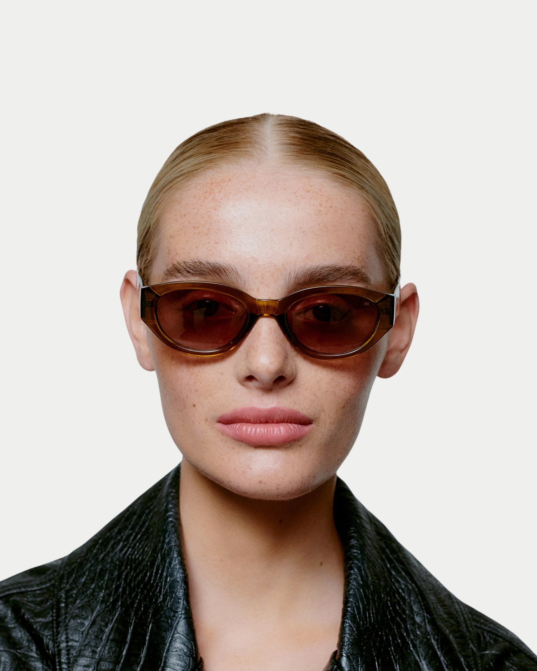 A. Kjærbede Winnie Smoke Transparent - Stuen Store Tilburg | De beste herenkleding en -accessoires