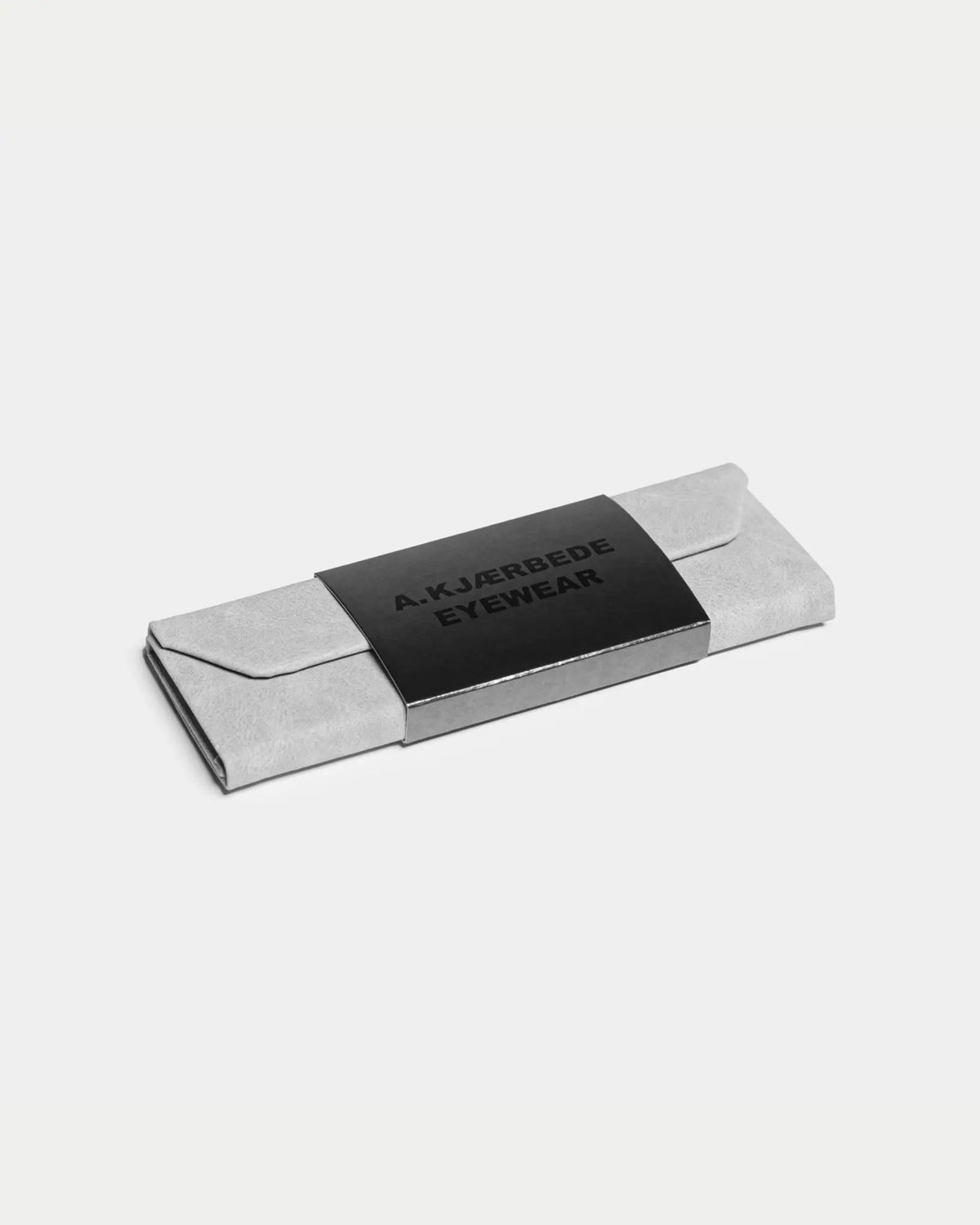 A. Kjærbede Fold Case Grey — handige opvouwbare case ter bescherming van je mooie Zonnebril | Stuen Store Tilburg