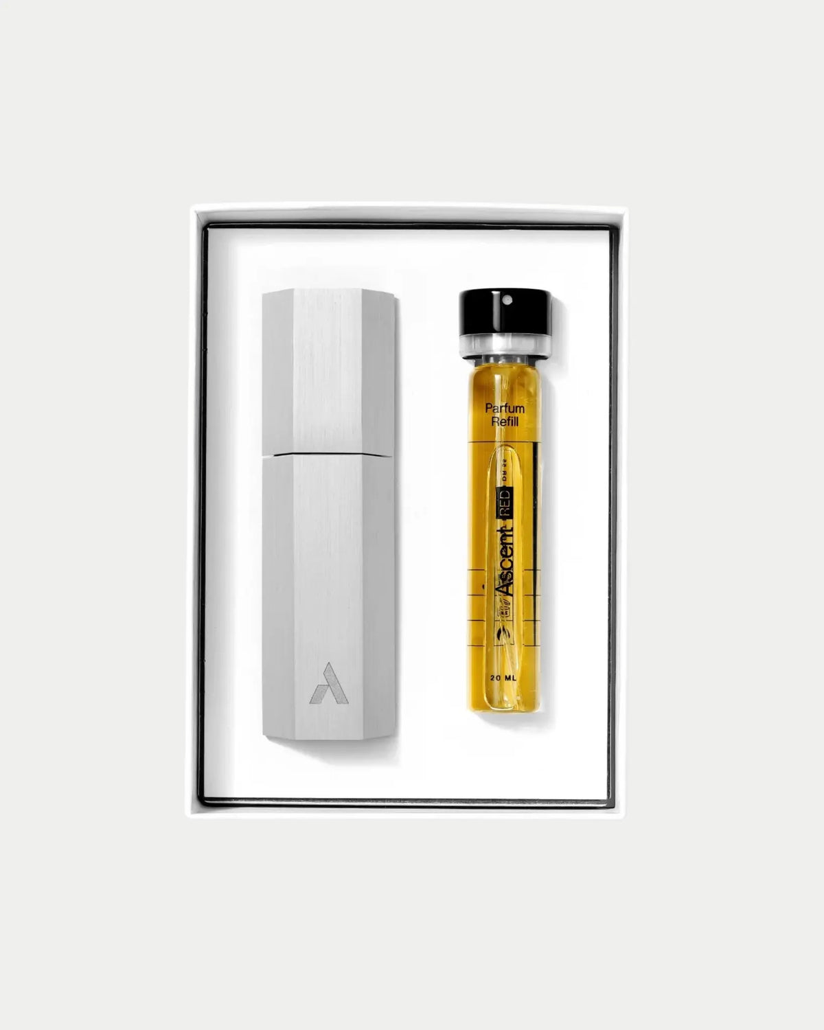 Ascent Parfum Starterpack Red — uniseks parfum heeft een sensuele warmte van agarhout | Stuen Store Tilburg